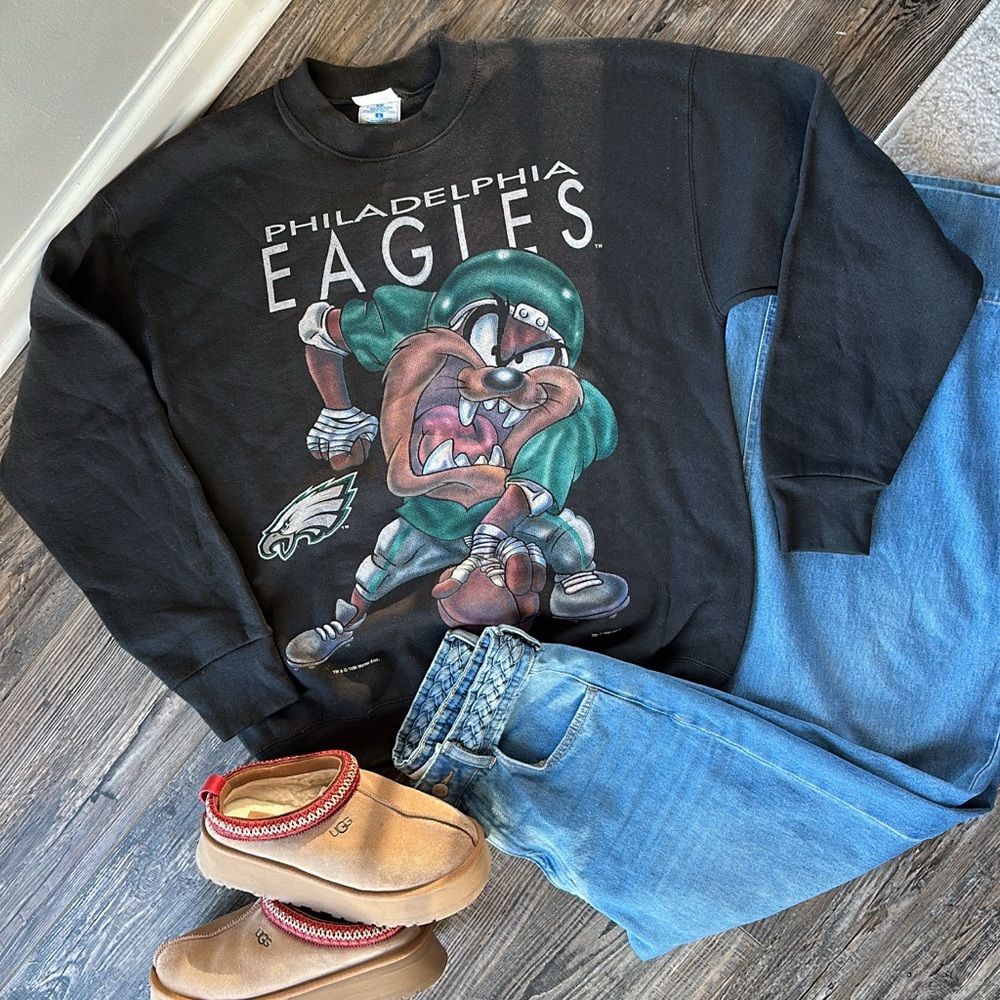 Vintage 1990s Philadelphia Eagles Black Sweatshirt new with tags! Size large